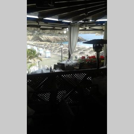Tropical Apartment - La Caleta アデヘ エクステリア 写真