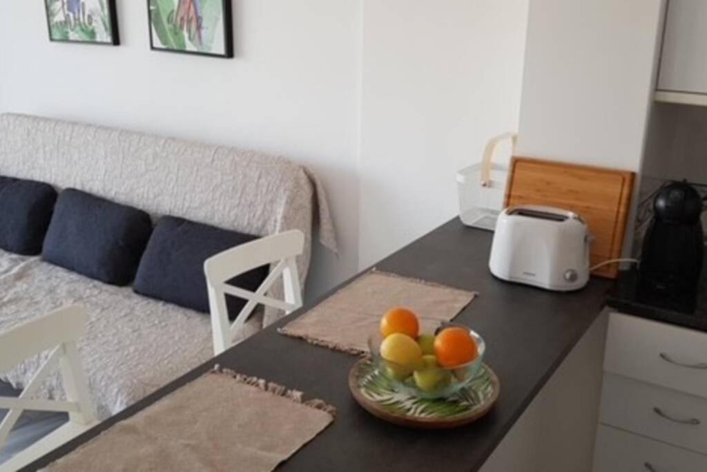 Tropical Apartment - La Caleta アデヘ エクステリア 写真